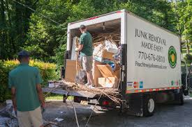 Best Yard Waste Removal  in Miami Springs, FL